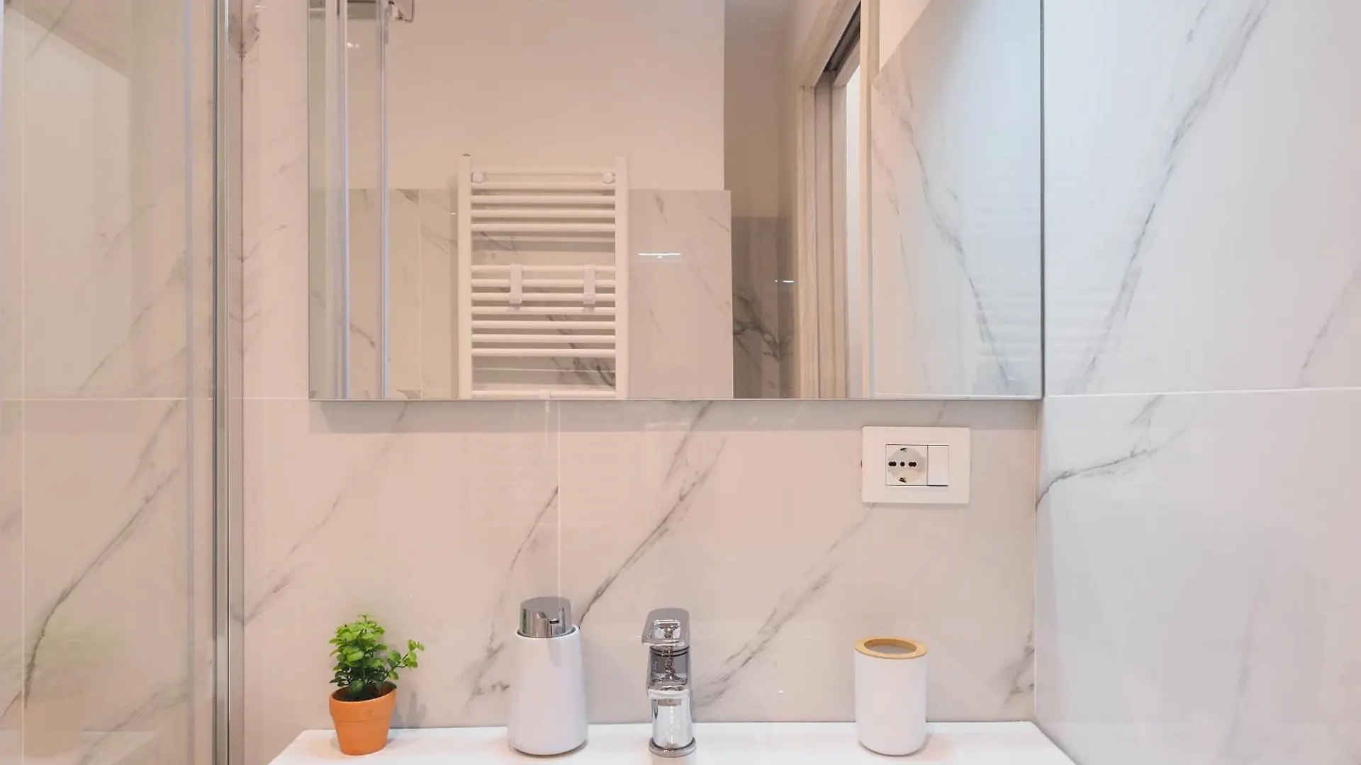 Primopiano - Marcona Apartment Milan Italy